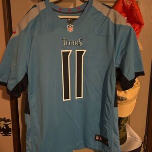 Titans Aj Brown XXL Jersey with Logo